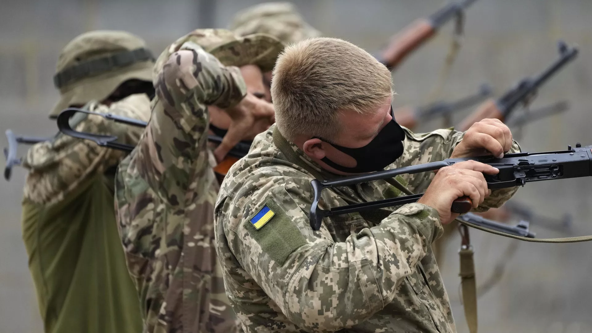 Ukraine Sees Little Hope of Mobilizing 500K Fresh Troops as Western Arms Aid Stalls
