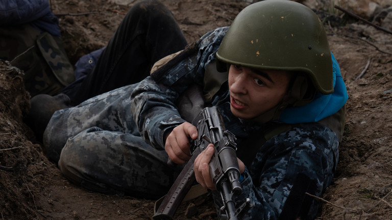 Ukrainian trainee during combat exercises