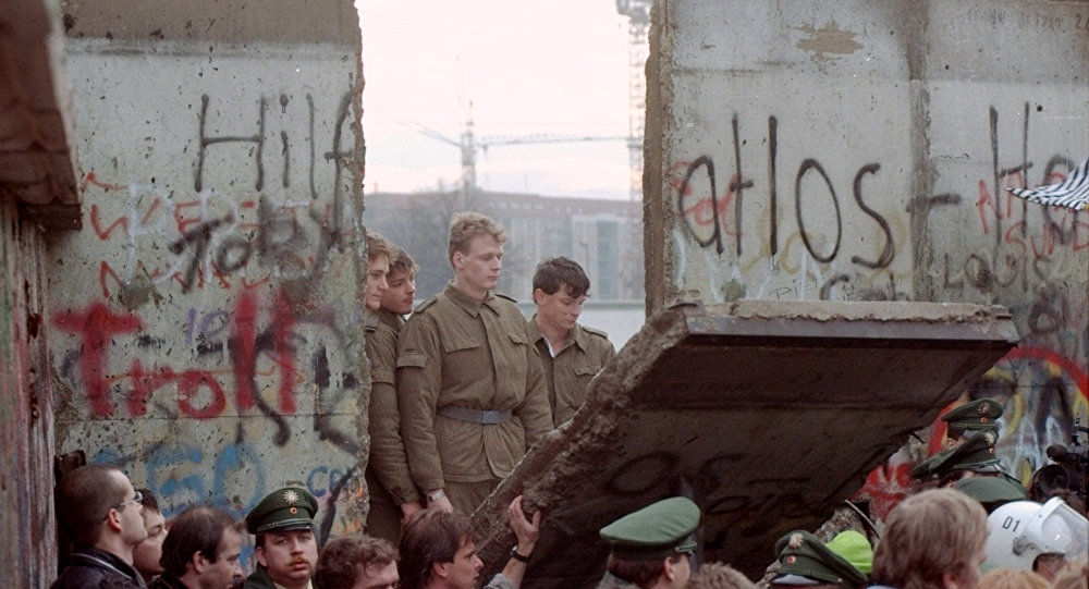 'Tragic Mistake': How the Fall of the Berlin Wall Helped NATO in Eastern Europe