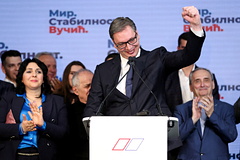 Путин поздравил Вучича с переизбранием на пост президента Сербии