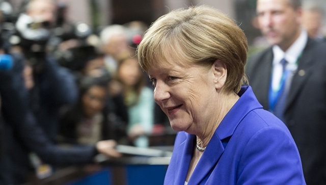 Меркель заявила, что стремится вернуть досанкционные отношения с Россией