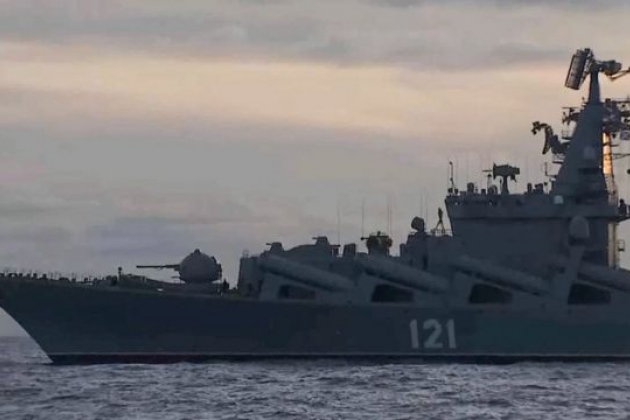 В районе ЧП с российским крейсером "Москва" был замечен американский военный самолёт