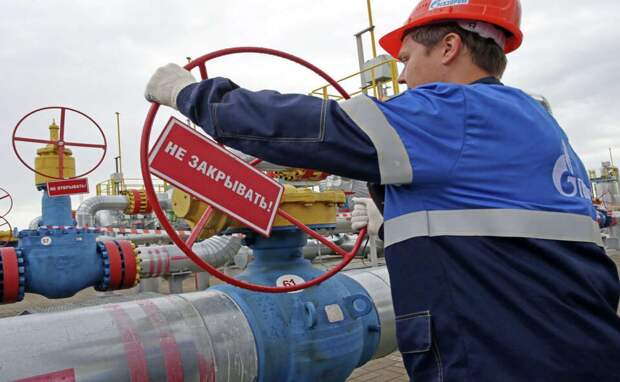 Армения и Азербайджан начали платить за российский газ в рублях
