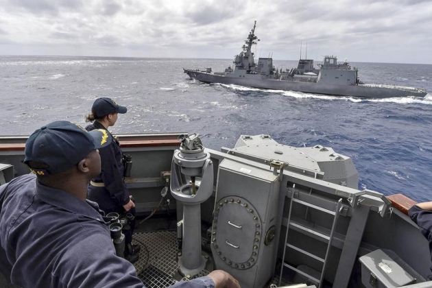 Американский флот вторгся в территориальные воды КНР