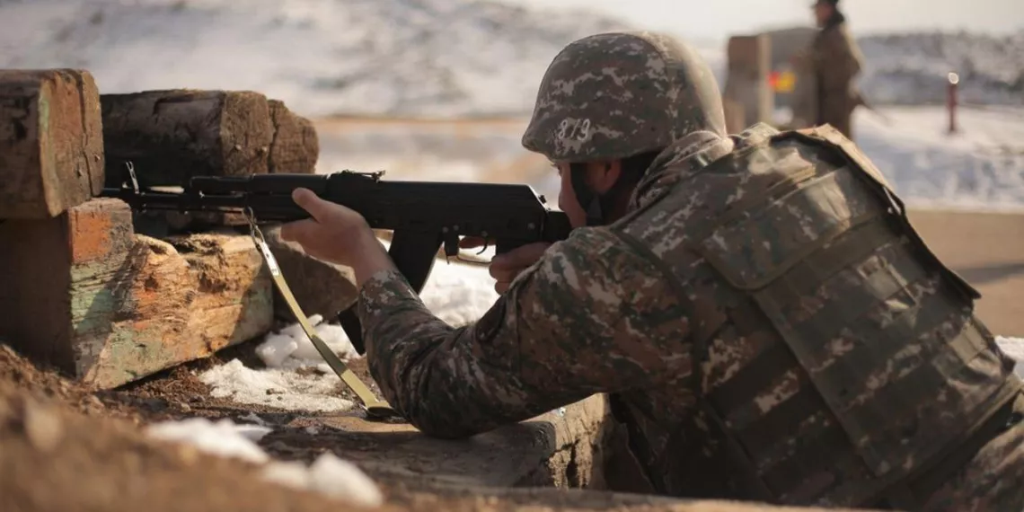 Армянская армия обстреляла российских миротворцев на границе с Нагорным Карабахом