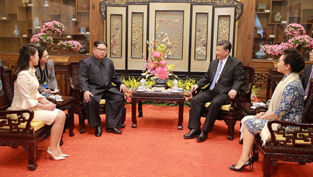 Белый дом считает поездку Ким Чен Ына в Китай положительным знаком