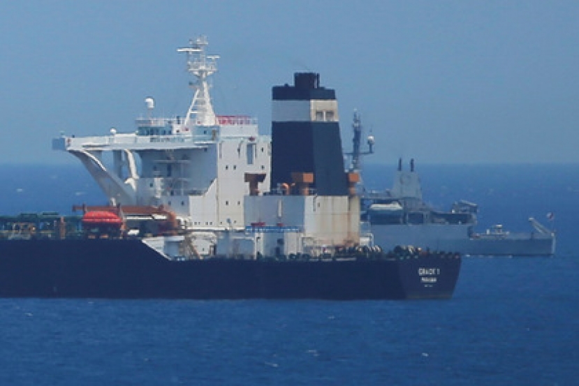 Россия отреагировала на задержание танкера в Гибралтаре