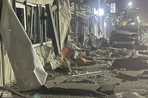 В результате взрывов в Батайске из-за атаки БПЛА повреждены многоквартирные дома и инфраструктура В результате взрывов в Батайске из-за атаки БПЛА повреждены многоквартирные дома и инфраструктура