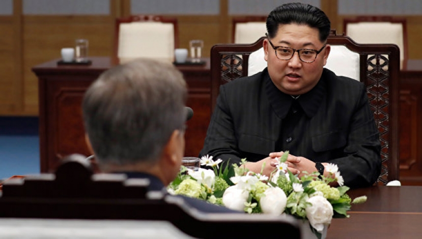 Президент Южной Кореи выступил за создание горячей линии связи США и КНДР