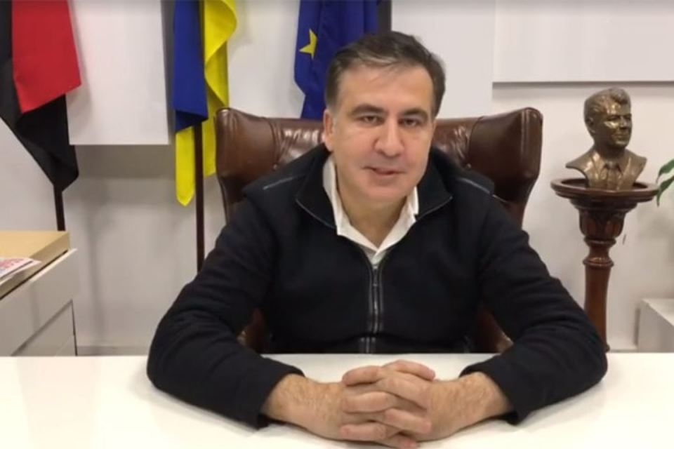 Саакашвили опубликовал открытое письмо к Порошенко и призвал его уйти в отставку