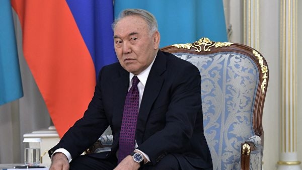 Назарбаев выступил против введения мажоритарной избирательной системы