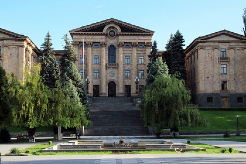 В Армении решили объявить крупнейшую в истории страны амнистию