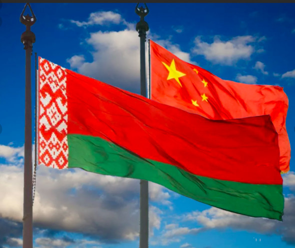 Китай заморозил кредит Белоруссии из-за санкций
