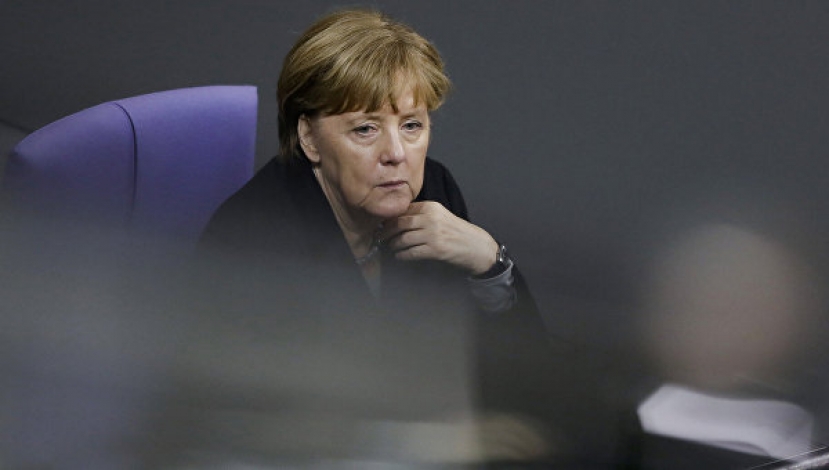 Соратники Меркель призвали срочно снять санкции с России