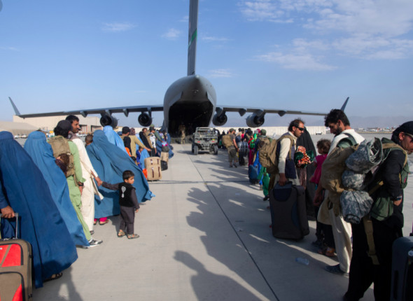 «Мы не смогли вывезти всех»: Запад сворачивает эвакуацию из Кабула