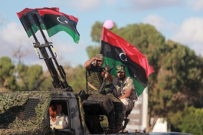 FT узнала о планах США побороться с боевиками ИГ в Ливии