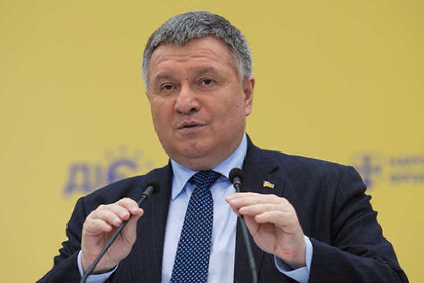 Глава МВД Украины назвал причину ссоры с Порошенко