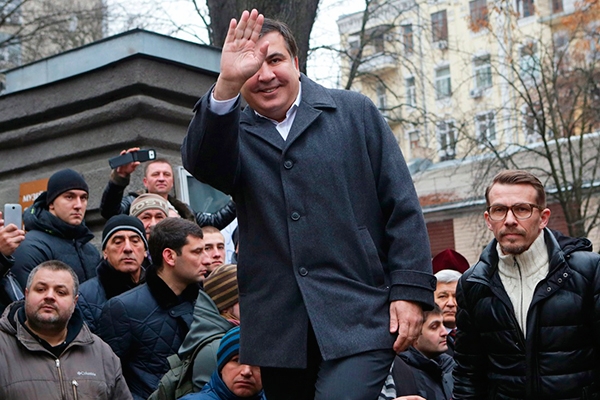 Михо и Майдан. Сможет ли бывший президент Грузии свергнуть Порошенко