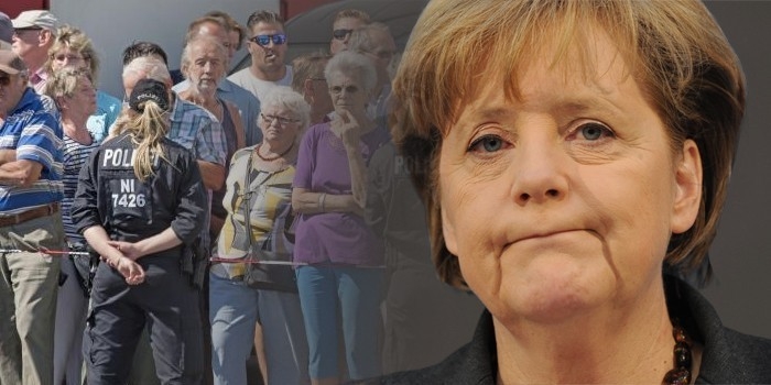 Немка, освиставшая «предательницу народа» Меркель, получила уголовное дело