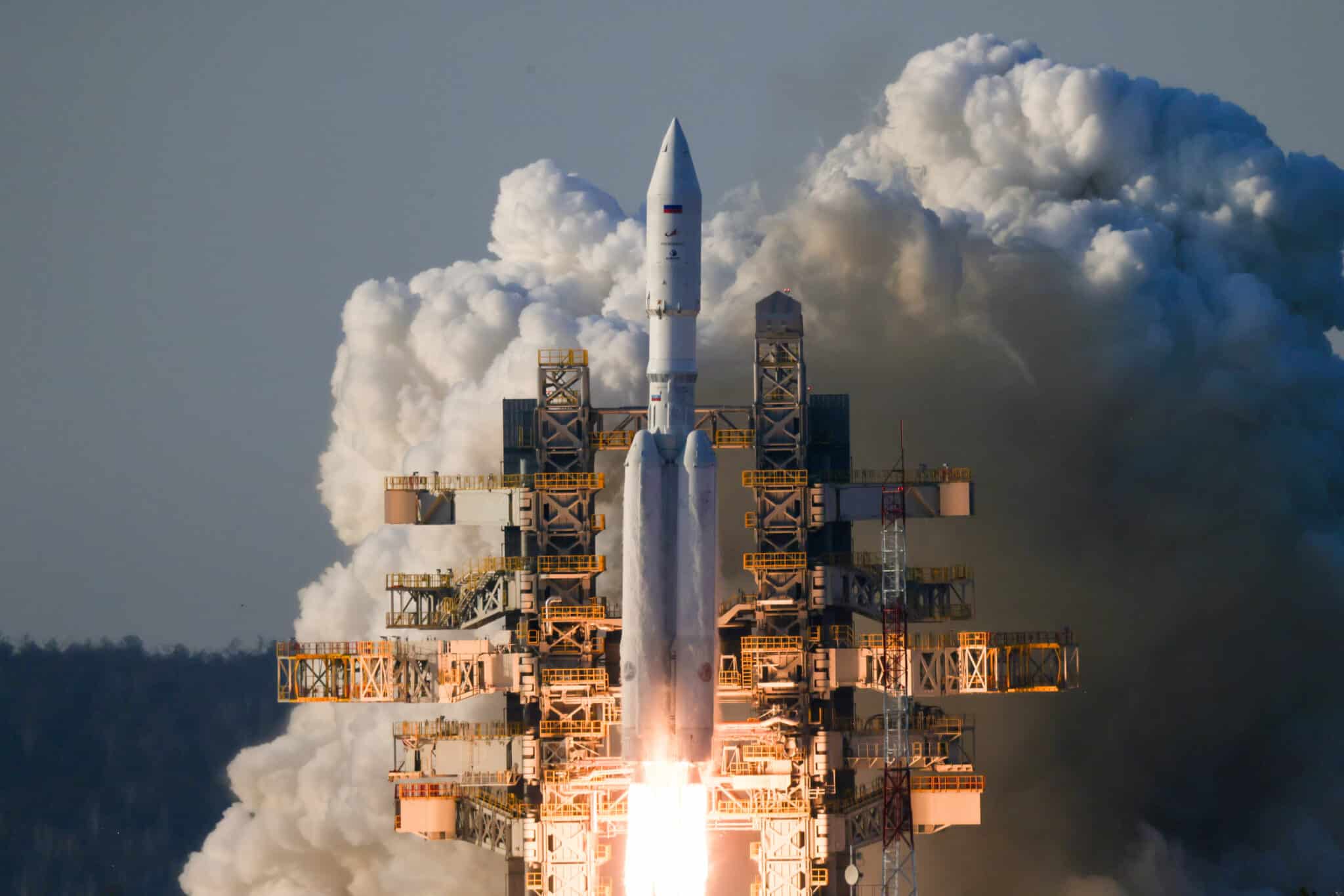 «Успех по многим направлениям»: эксперты — о значимости запуска ракеты-носителя «Ангара-А5»