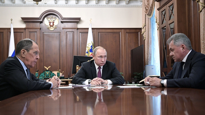 «Подождём, пока наши партнёры созреют для диалога»: Россия приостанавливает участие в ДРСМД в ответ на действия США