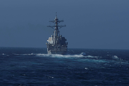 Контр-адмирал назвал провокацией попытку эсминца ВМС США нарушить границу России