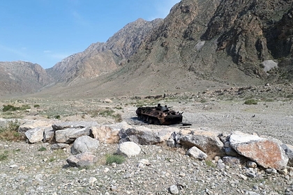 Киргизия и Таджикистан начали отведение войск от границы