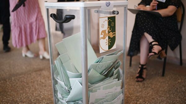В Абхазии завершилось голосование на президентских выборах