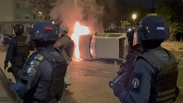 За ночь во Франции задержали 667 человек из-за протестов