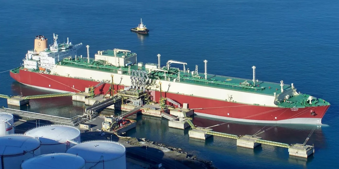WSJ: Северная Африка занялась перепродажей российских нефтепродуктов в огромных объемах