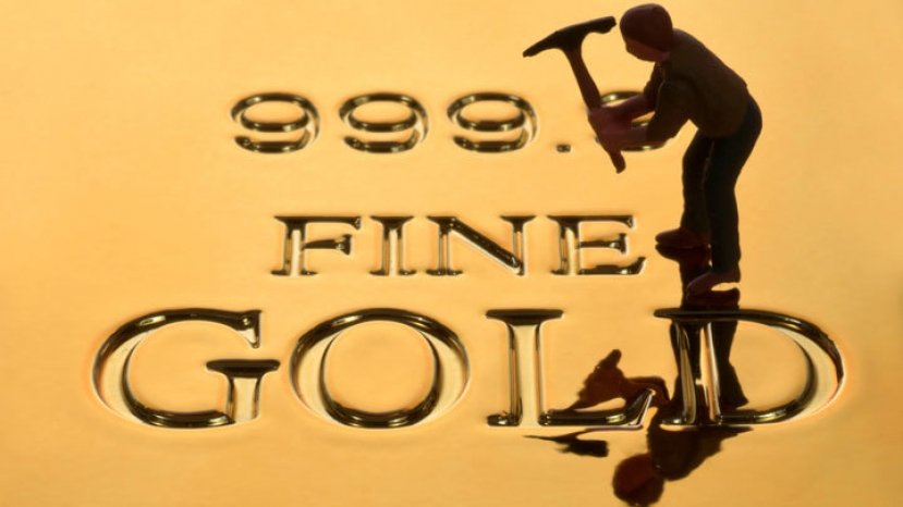 Золото дорожает: Началась опасная распродажа