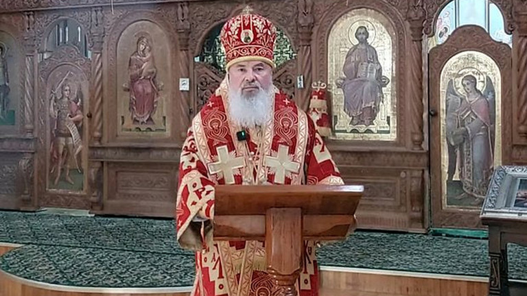 Moldovan Orthodox bishop challenges police over blocked Easter trip