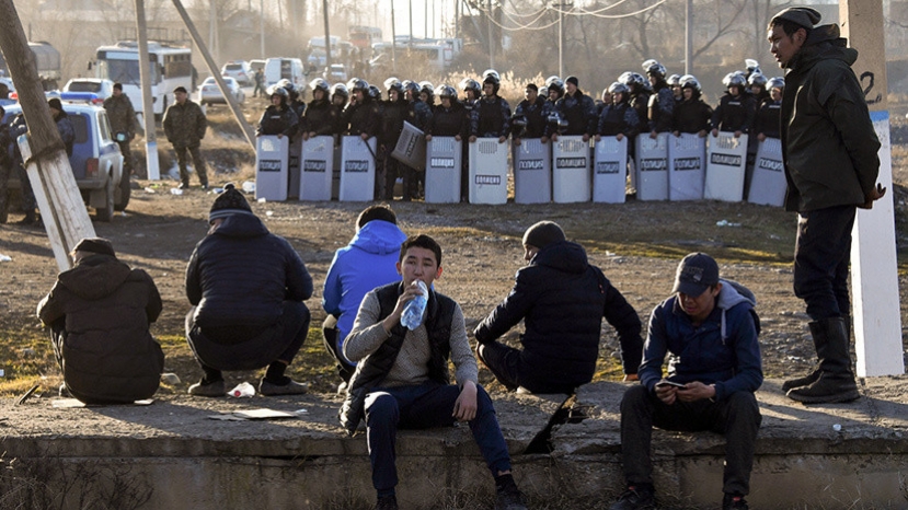 «Не уступили дорогу»: в Казахстане рассказали о причинах массовой драки с десятью погибшими