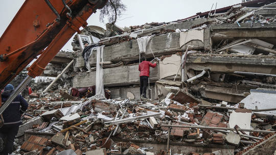 4,000+ killed in powerful Türkiye-Syria earthquakes