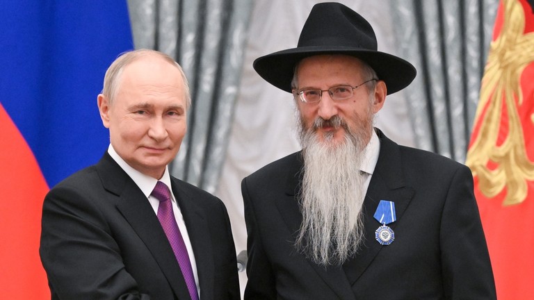 Russia is a ‘pleasant place’ for Jews – chief rabbi