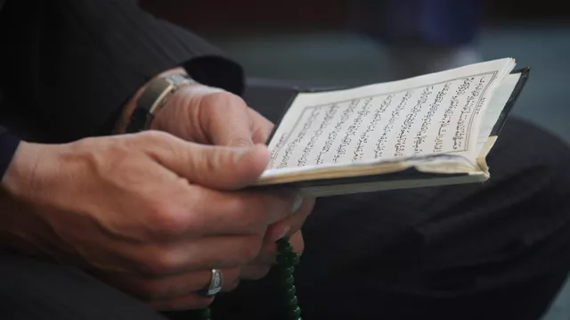 В Швеции членам правления мечети отправили сожженные экземпляры Корана