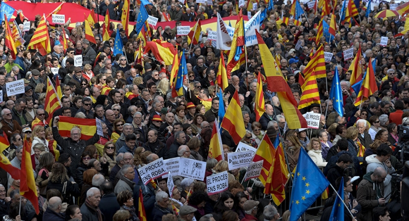 Catalan Public Organizations Call Upcoming Independence Vote Peaceful Revolution