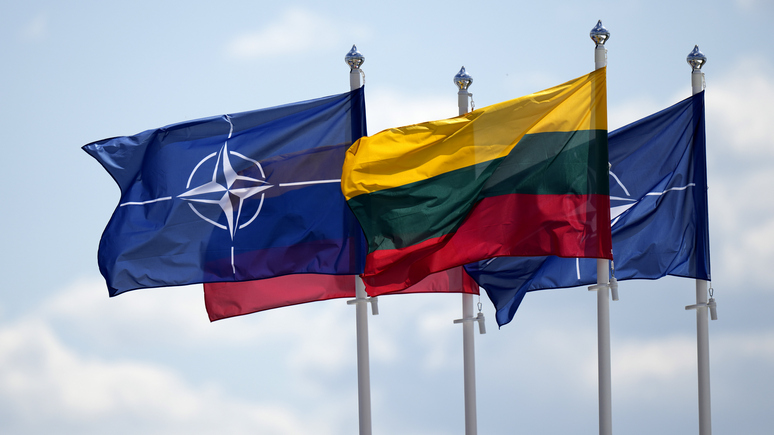 Войны России с НАТО не будет — литовский генерал призвал политиков не нагнетать страх и не лезть в военные дела