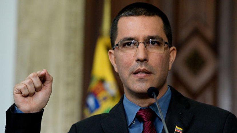 Венесуэла и Колумбия взаимно высылают сотрудников посольств