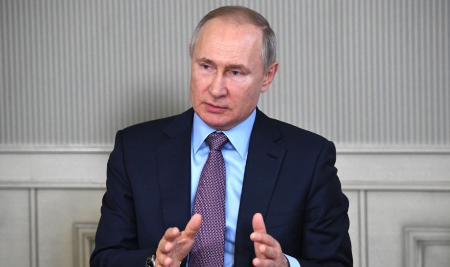 Путин: США должны перестать вывозить нефть из Сирии