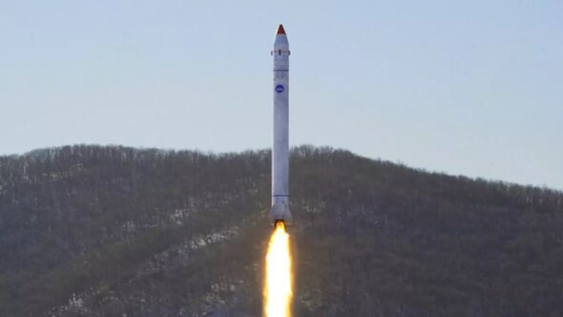 S Korea Urges DPRK to Stop Preparations for Satellite Launch