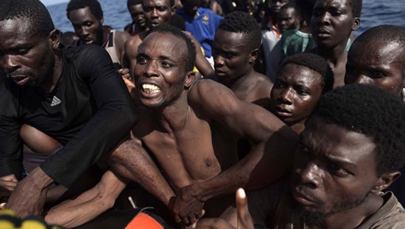 Италия передаст Ливии корабли для борьбы с нелегальной миграцией
