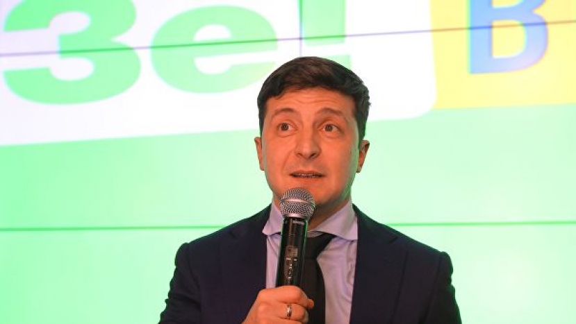 Гостелеканал готов провести дебаты Порошенко и Зеленского на стадионе
