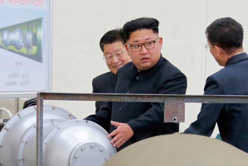 Малышка Кима: у Северной Кореи появилась новая ядерная бомба. Она способна долететь до Америки и уничтожить часть России