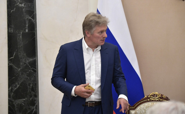 Кремль счел невозможным стимулировать вакцинацию «кнутом и пряником»