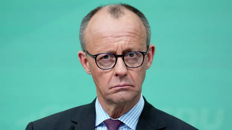 Мерц подал сотни заявлений по фактам оскорблений в свой адрес, пишет Welt