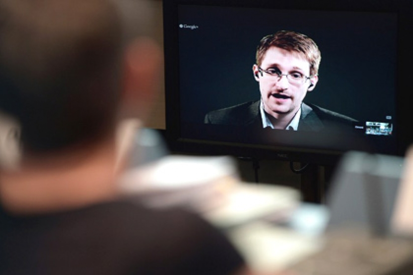 Сноуден рассказал о слежке Великобритании за Аргентиной из-за Фолклендов