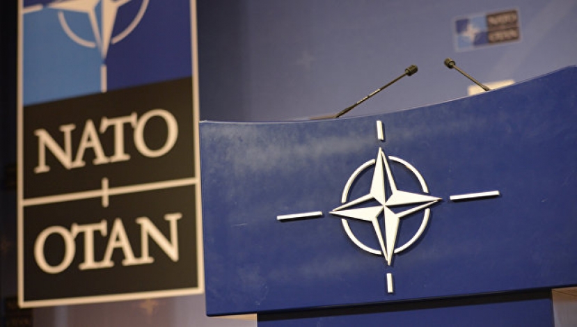 В НАТО намерены сохранить "сильное ядерное сдерживание"