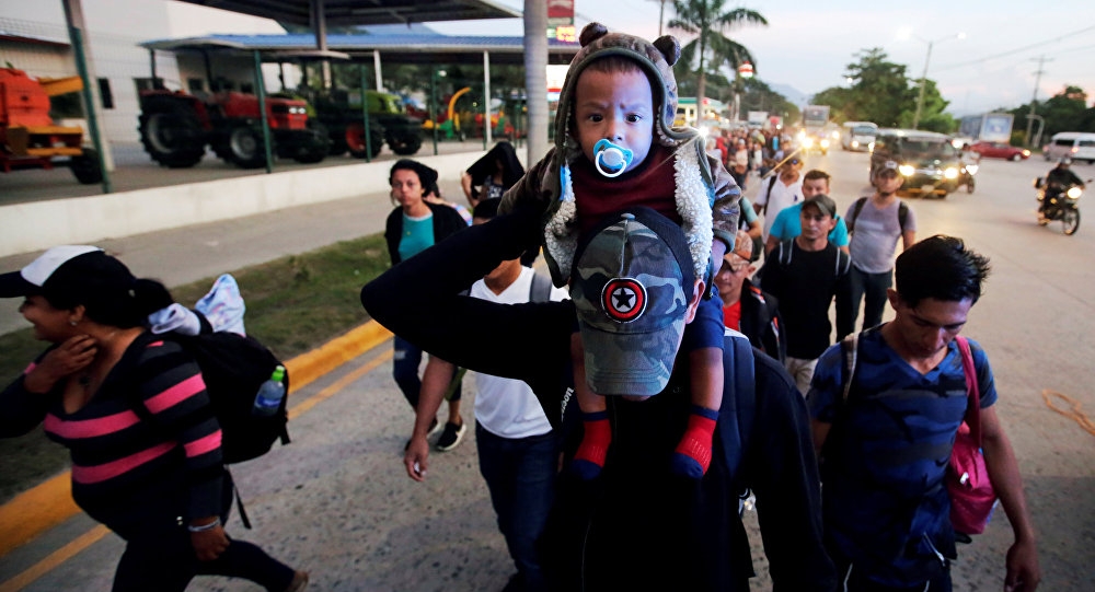 Pentagon Sends No Additional Troops to US-Mexico Border Over Refugees Caravan