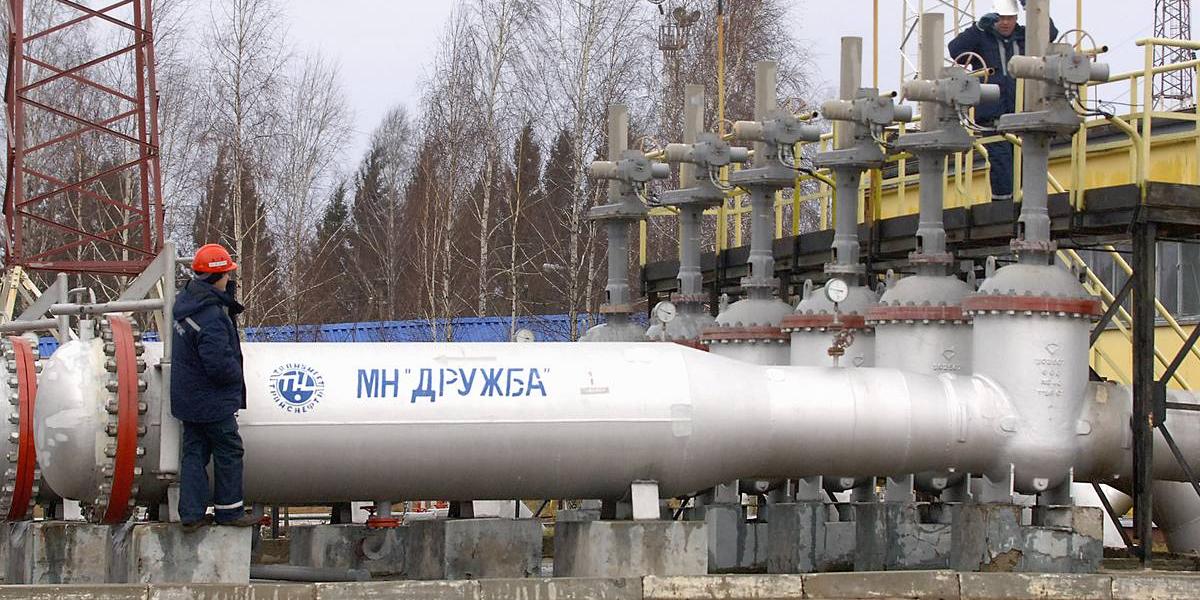 Украина планирует остановить транзит российской нефти в Европу